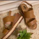 CC SHOES SIZE 7,2” Platform. Photo 1