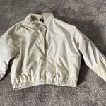 Nike  Cream Bomber Jacket SIZE XS Women’s Lightweight Zip-Up Coat Photo 0