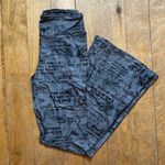 No Boundaries Women’s Pull On Flare Printed Boot Cut Bottoms Medium Photo 1