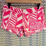 Lilly Pulitzer  | Walsh Shorts in Pink "Yacht Sea", Size 2. Photo 1