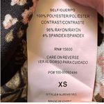 Rewind Juniors Black Striped Floral Knit Woven Tee Casual Trendy Size XS Photo 3