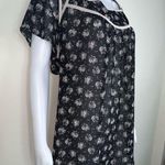 Torrid  Square Neck Tulip Sleeve Black and White Ditzy Floral Print Photo 3