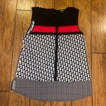 Roz & Ali  Elegant Black and red patterned blouse top tank woman’s size XL Photo 2