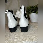 Worthington  Brighton White pointed toe booties sz 11 Photo 5