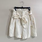 Universal Threads NEW Universal Thread Beige Pageboy Shorts Size Medium Photo 0