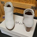 Style & Co . Women's White Booties Size 6M Photo 1