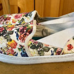 blowfish  MALIBU Fritz Floral Slip-on Shoes Size 8.5 Photo 0