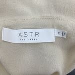 ASTR The Label Size M Blouse Ruffle Halter Neck Tie Open Back Beige Top Women’s Size M Photo 2