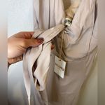 Show Me Your Mumu Jenn Maxi Dress in Cream Show Me the Ring Crisp Size XXS Photo 10