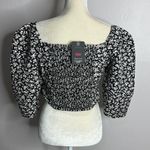 Levi's nwt // Levi’s Yvie statement blouse in black floral Photo 3
