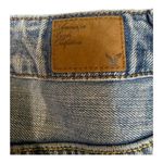 American Eagle  Woman’s Denim Distressed Roll Cuff‎ Shorts Size 4 Light Wash Photo 2