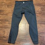 Women’s Allyson Felix X Athleta Gray Ultimate Stash Legend 7/8 tight leggings Photo 2