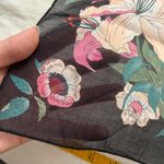 Floral boarder woman print bandana 0702 Black Photo 2