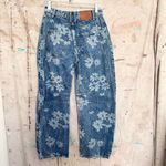 Free People  Good Luck Printed Barrel Jeans in Laser Daisy Photo 4