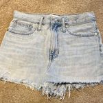 Madewell  The Perfect Jean Short Blue Raw Hem Size 27 Photo 0