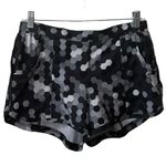 Athleta Black, White, & Grey Hex Stellar Size Small Geometric Print Shorts. Photo 8