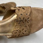 Anne Klein Suede Leather Rhinestone Floral Kitten Heels Mules Tan Sz 8 Photo 11