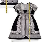 Black and White Patterned Babydoll Style Dress Flowy‎ Photo 2