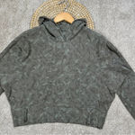 Athleta Farallon Printed Sweatshirt Hooded in Stratum Camo Laurel Olive Size S Photo 4