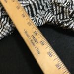 Petite Sophisticate BlackWhite Print VNeck Ruched Blouse Top 3/4 Sleeve Womens M Photo 4