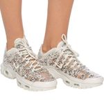 Nike Pebbles 8.5 Air Max Plus Lx Phantom/Phantom/Black athletic sneakers Photo 0