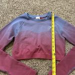 Gymshark periwinkle blue & pink ombre crop long sleeve athletic top size M Photo 4