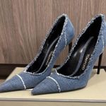 Tom Ford Frayed Raw Blue Denim Pointed Toe Stiletto Heel Pumps Size 39 $790 MSRP Photo 1