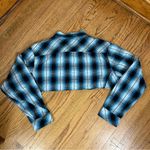 Helix  | Blue Plaid Cropped Button Down Long Sleeve Size XL Photo 2