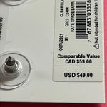 Kate Spade NWT  rhinestone daisy earrings Photo 3