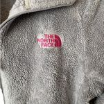 The North Face  Women's Gray Fleece Jacket Photo 3