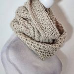 Aeropostale  Tan Chunky Knit Scarf One Size Khaki Knit Infinity Scarf Photo 2