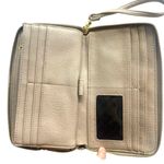 Steve Madden Women's Light Tan Full Zip Wallet w/ Detachable Wristlet Strap Photo 2