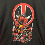 Marvel  Deadpool Family Tshirt size XL Photo 1