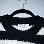ZARA New Black & White Stripe Textured Sweater Size Large Photo 2