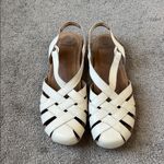 Earth Origins  Berri Cream Sandals SIZE 11M Photo 1