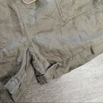 Magaschoni ‎ green 100% linen smocked waist shorts size small Photo 2