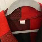 Unbranded Red and Black Buffalo Plaid Open Sleeveless Cardigan Vest with Pockets Photo 4