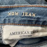 American Eagle  Mom Jean 2 Regular High Rise Medium Blue Cotton Pockets 90s Inspo Photo 2