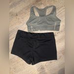 Nike Women’s 2Pc set Gym workout XS/S Photo 3