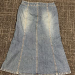 Gap  Jeans Women's Y2K Distressed Medium Wash Denim Midi Skirt 6 Photo 0