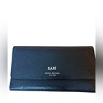 Henri Bendel Black Leather Uptown Tri-Fold Wristlet Wallet Photo 1