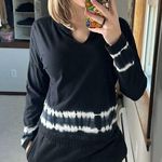 Wild Fable : Black and White Tie Dye Cropped Long Sleeve Tee Photo 0