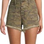 Free People NWT ARMY CAMO SHORTS SZ 27CRVY BUTTON FLY HIGH WAISTED RAW HEM Photo 0