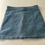 Forever 21 denim blue zip-up pleated mini skirt Photo 3