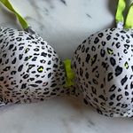 Torrid Curve Leopard Print Bra Neon Trim Adjustable Straps Plus Size 46D‎ Gray Photo 1