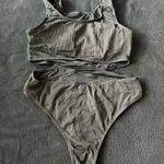 Boutique Cross cut out monokini one piece black Photo 4