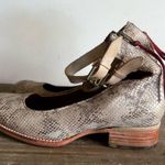 FreeBird Maribel Women's Ankle Strap Shoe Size 11 #361A Photo 2