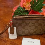 Coach  Brown Signature Lesther Wristlets Photo 2