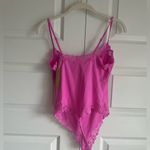 SKIMS  Fits Everybody Lace Cami Bodysuit |‎ Neon Orchid- NWT Photo 4