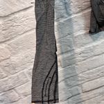 Lululemon Size 4 Radiant Long Sleeve Tonka Stripe Black Heathered Medium Grey Photo 8
